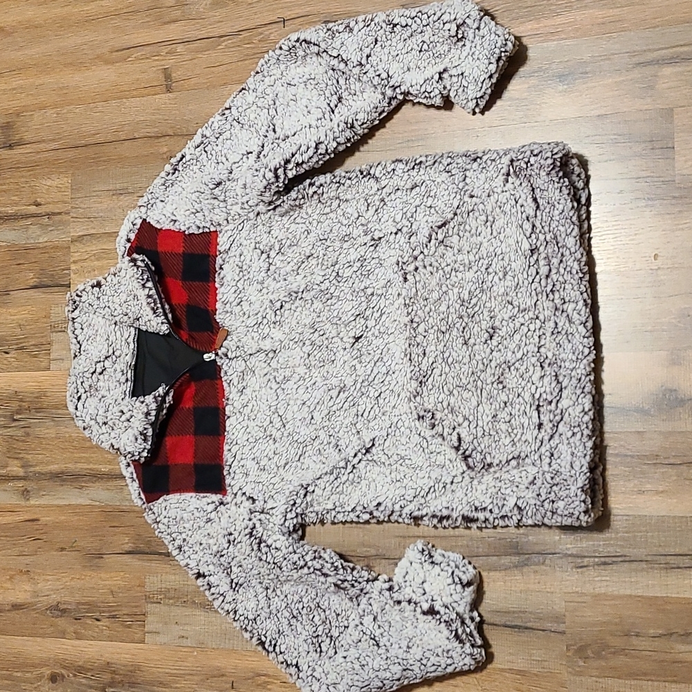Fluffy Gray pullover sweater with Red and Black Buffalo Plaid. Size xxs/xs